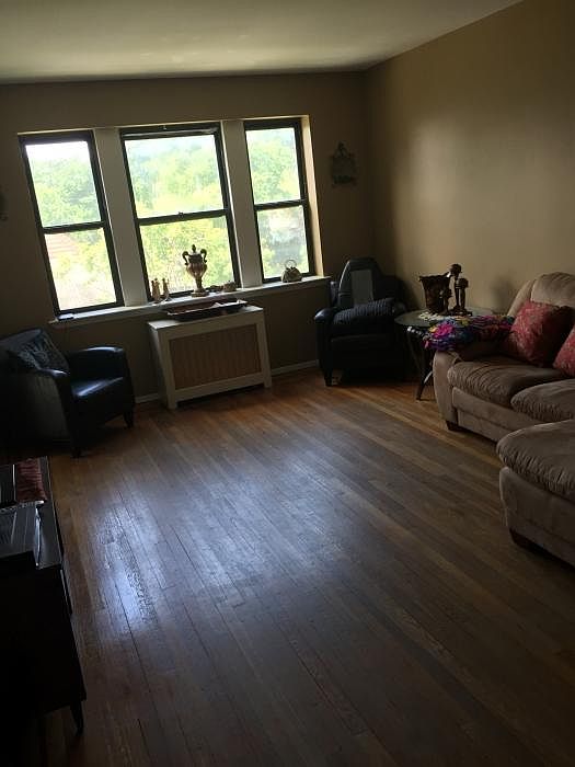 2nd image of 36 Van Wart Ave APT 1E