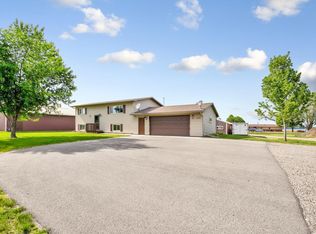 8330 Hamel Way, Morristown, MN 55052
