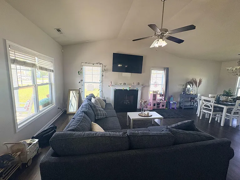 174 Moonstone Ct — Photo 20