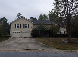 3075 Caliente Ln, Rex, GA 30273