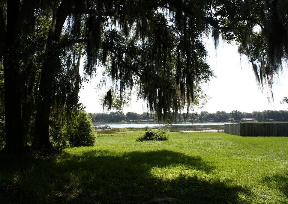 2nd image of 00 Livingston