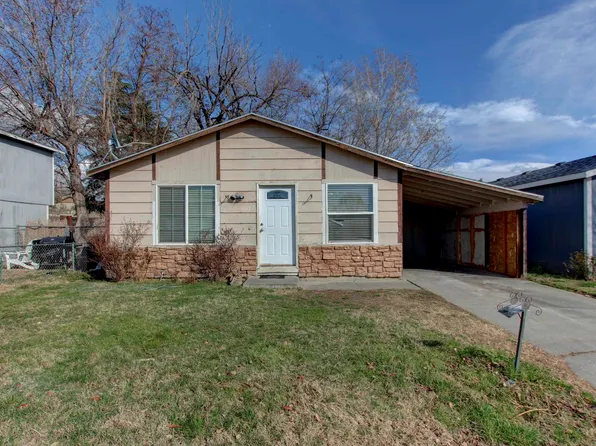 807 S Fir St, Kennewick, WA 99336