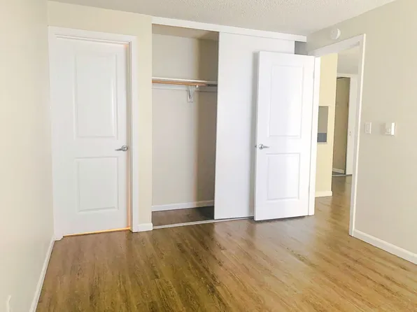 Ravenna House, 9428 Ravenna Ave NE APT 107, Seattle, WA 98115