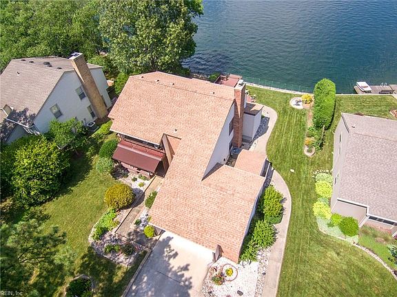 3rd image of 1608 Lake Christopher Dr