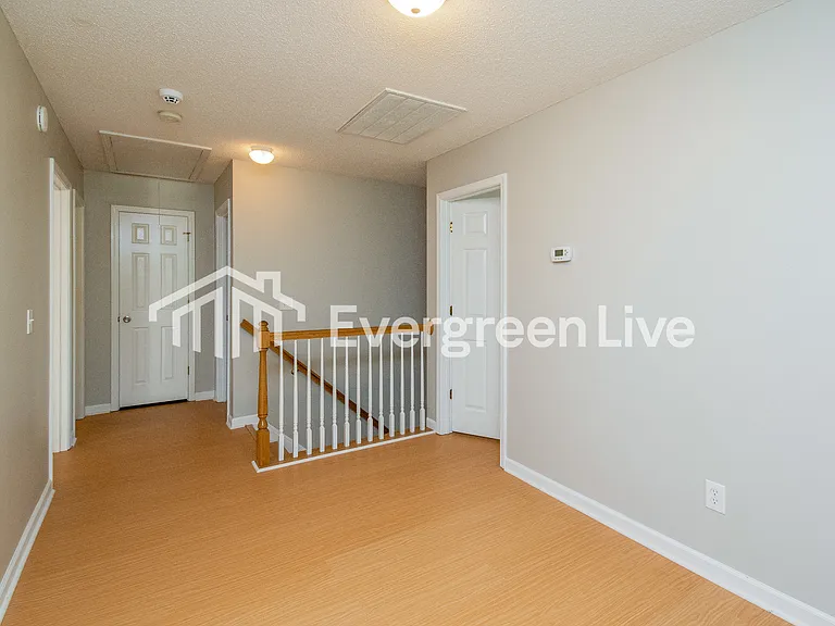 9216 Windsor Lake Blvd — Photo 7