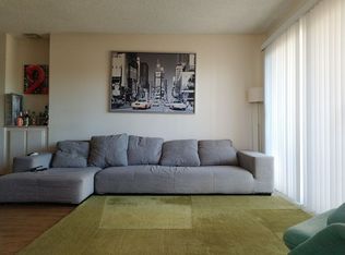 816 Westmount Dr APT 205, West Hollywood, CA 90069