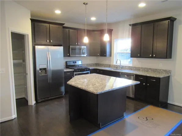2685 Harvard Rd Unit 1, Berkley, MI 48072