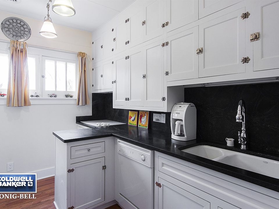 542 Chapel St, Ottawa, IL 61350 Zillow