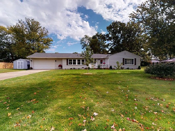 1st image of 9 Brady Ct
