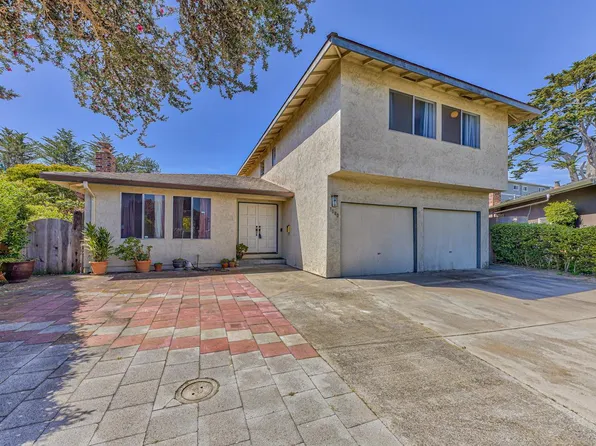 3000 Vera Ln, Marina, CA 93933