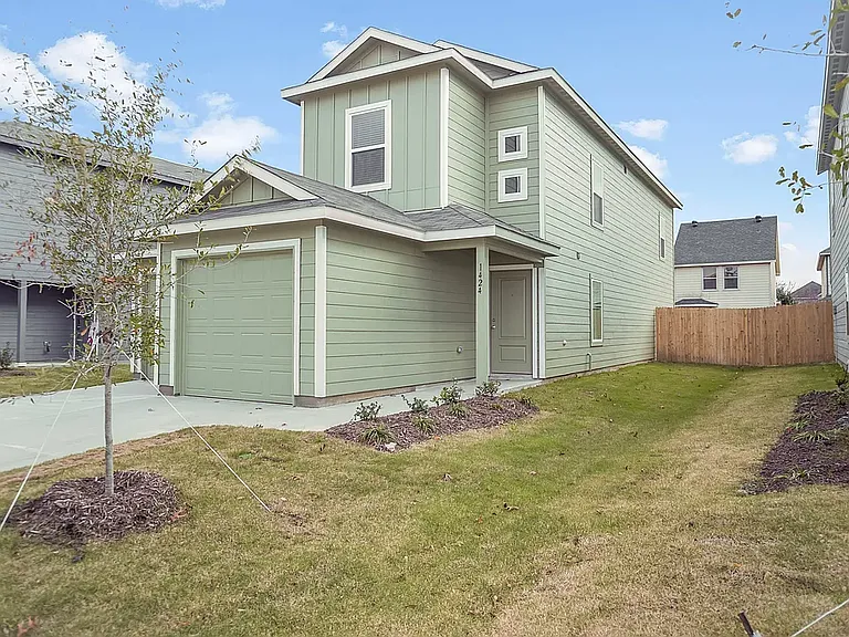 1424 Teak Ln — Photo 14
