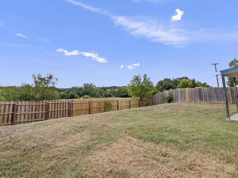1205 Marlee Cir — Photo 5
