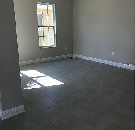 3rd image of 1816 Stillwood Way