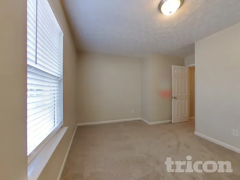 5316 Paddington Ln — Photo 15