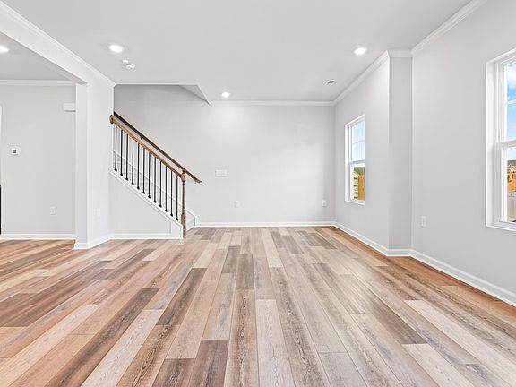 5th image of 1111 Talis Creek Dr
