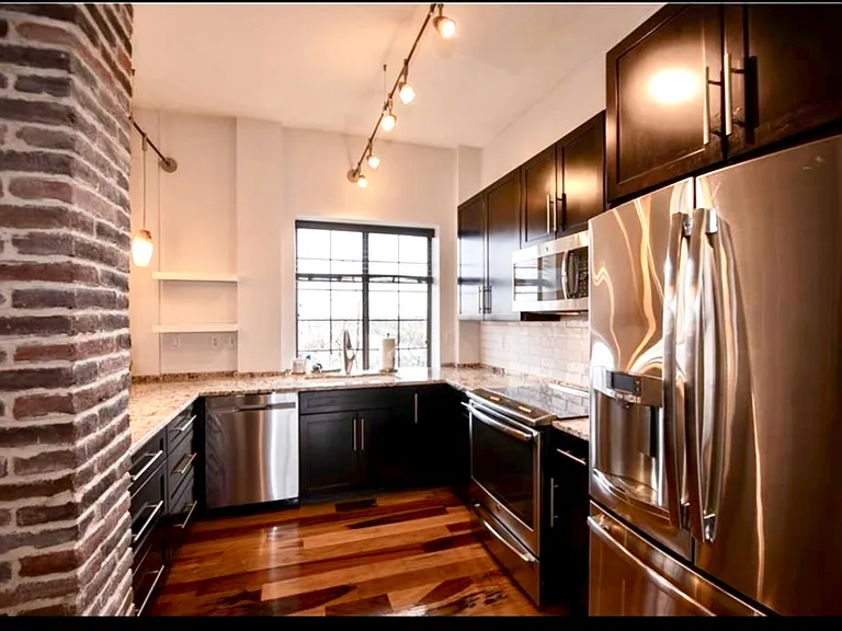 825 N Delaware St #5B — Photo 4