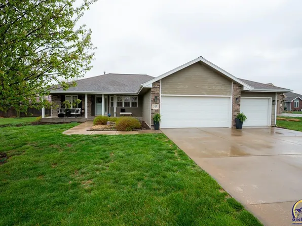 3421 SW 47th Ct, Topeka, KS 66610