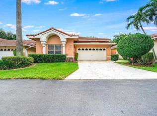 7696 Highlands Cir, Margate, FL 33063