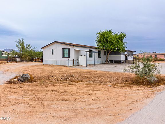 3rd image of 18633 W RUSTLER Road