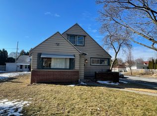 2979 N 74th St, Milwaukee, WI 53210