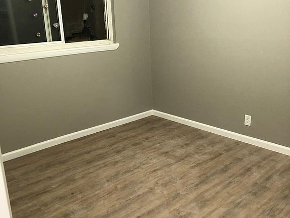 5th image of 6062 Vierra Ln #B