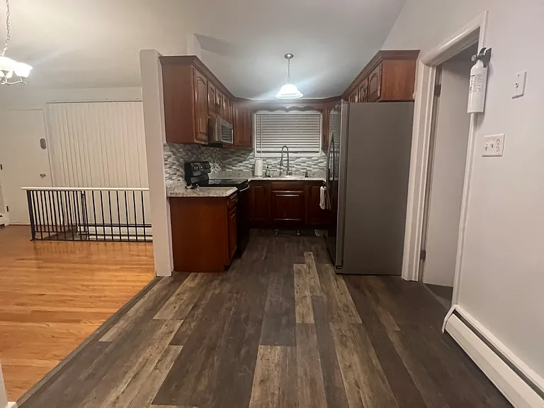 2916 Lindberg Ave — Photo 5
