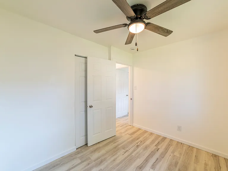 4154 W 23rd Ave — Photo 26
