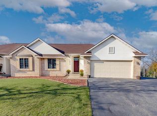 1600 Stacy Ln, Fort Atkinson, WI 53538