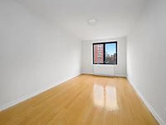 Rented by Compass | media 3