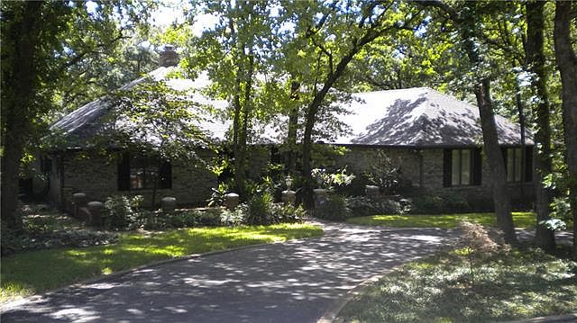 1st image of 2216 Lake Country Dr