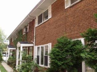 1318 W Touhy Ave, Chicago, IL 60626