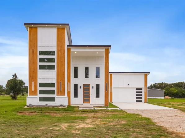 180 Rs County Rd #2245, Emory, TX 75440