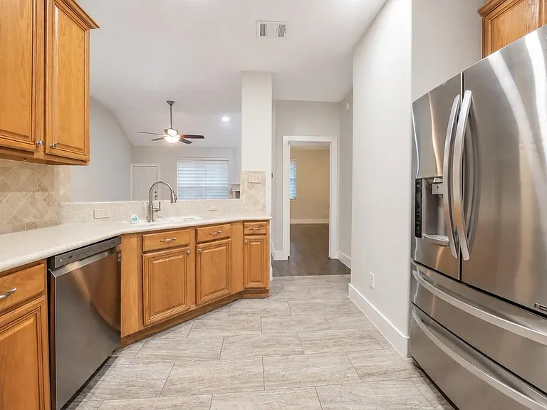 23911 River Place Dr — Photo 10