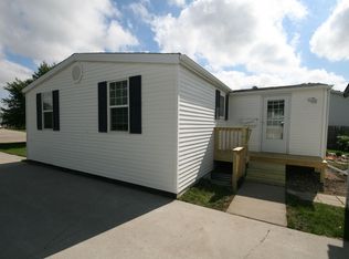 511 22nd St NW, East Grand Forks, MN 56721