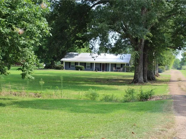 196 Credeur Rd, Pineville, LA 71360