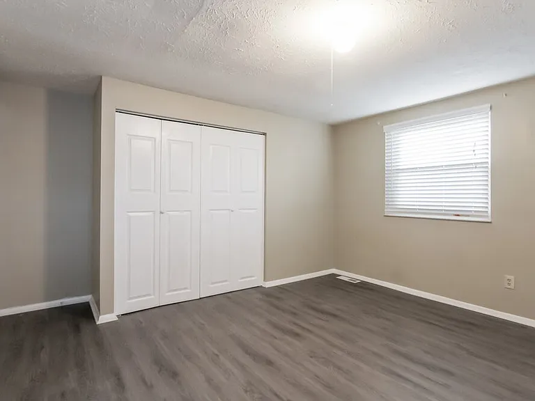 8931 Squire Ct — Photo 20