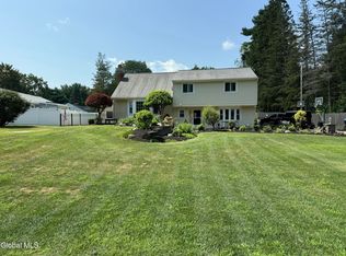 114 Okara Dr, Schenectady, NY 12303