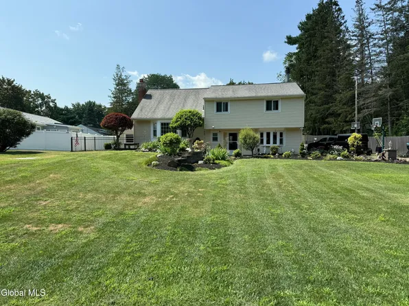 114 Okara Drive, Schenectady, NY 12303