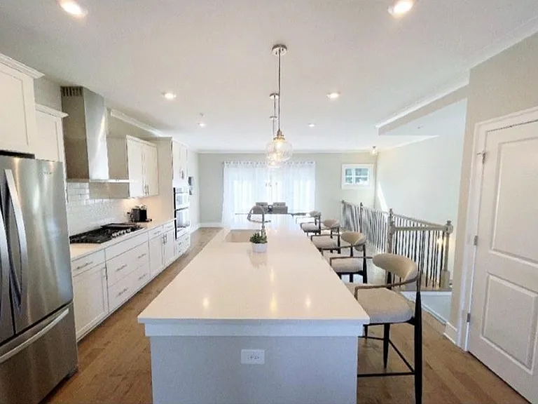 564 Ember Ln — Photo 13