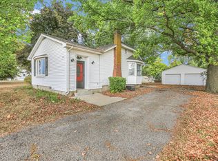 700 Southside Dr, Humboldt, IL 61931