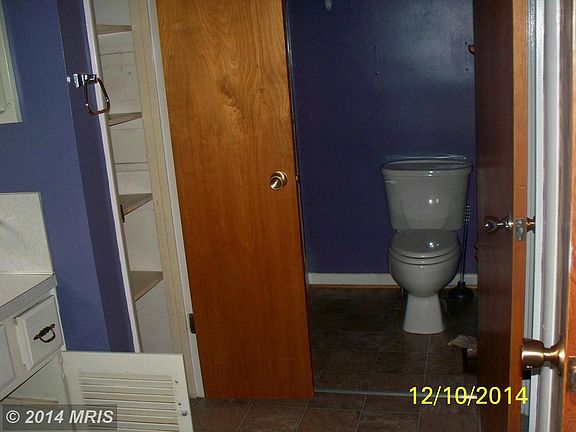 5th image of 45 Linden Ln