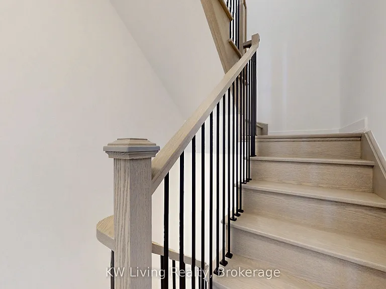 3079 Pharmacy Ave #22 — Photo 36