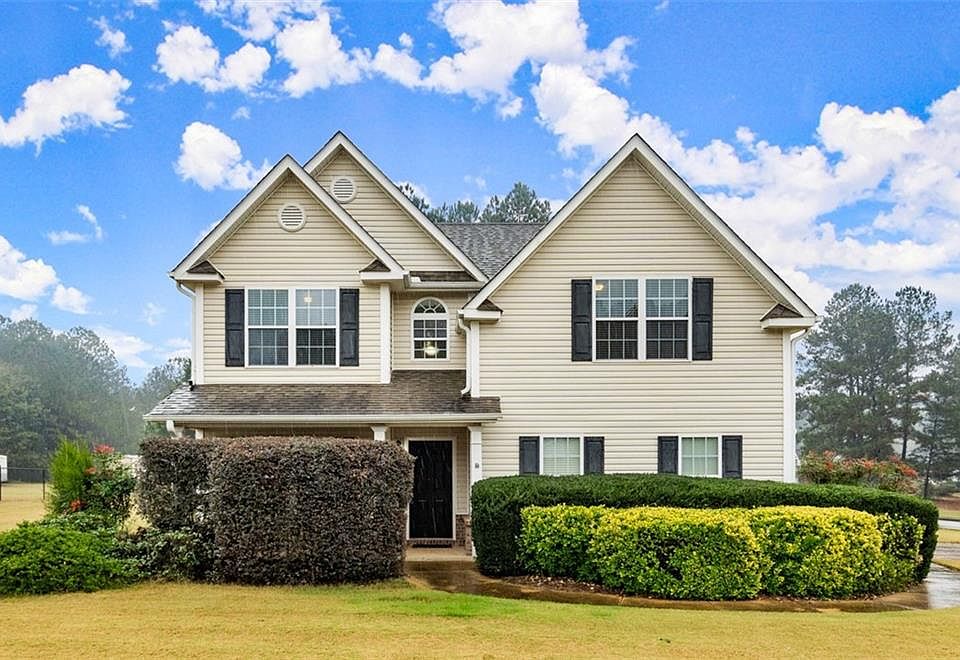 1st image of 902 Callee Dr