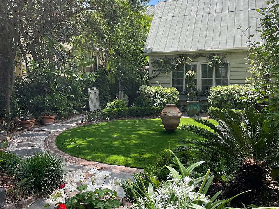 entrance to cottage