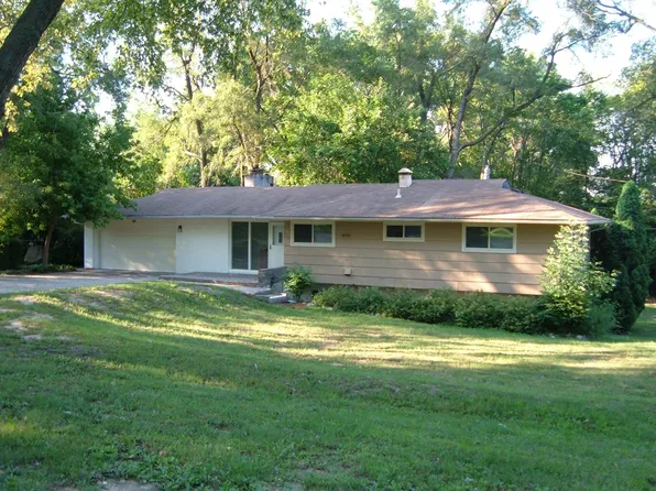 54 Hillsdale Rd, Bloomfield Hills, MI 48302