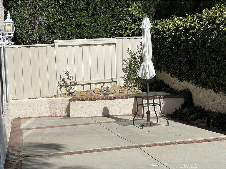 4110 Lost Springs Dr — Photo 24
