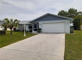 838 SE 41st St, Cape Coral, FL 33904