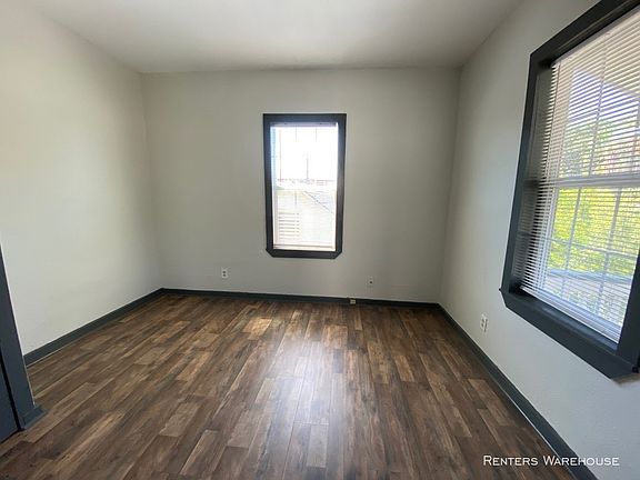 4th image of 1308 31st St #A