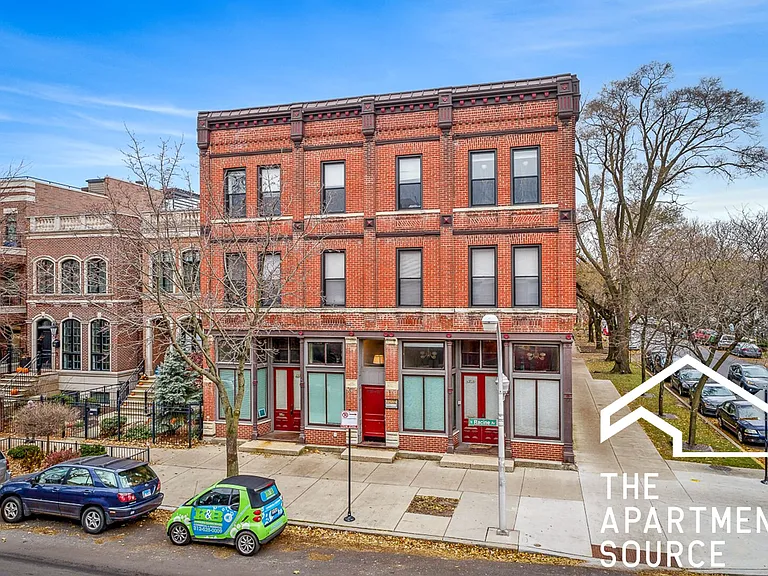 2950 N Racine Ave #3 — Photo 1