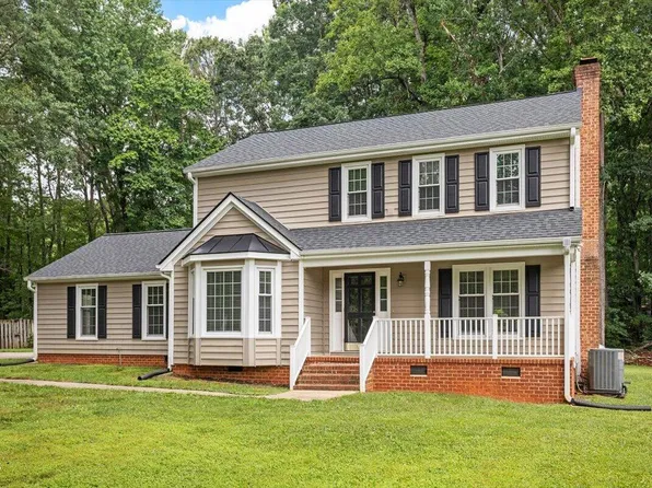 119 E Stratford Dr, Henderson, NC 27537